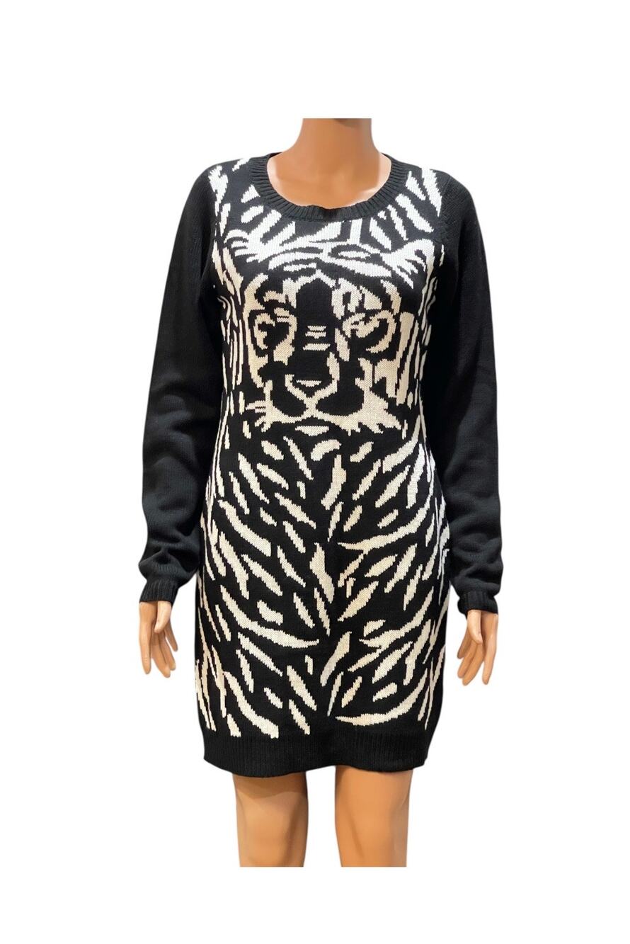 I'M In Love With Derek Sweater Dress Size Large